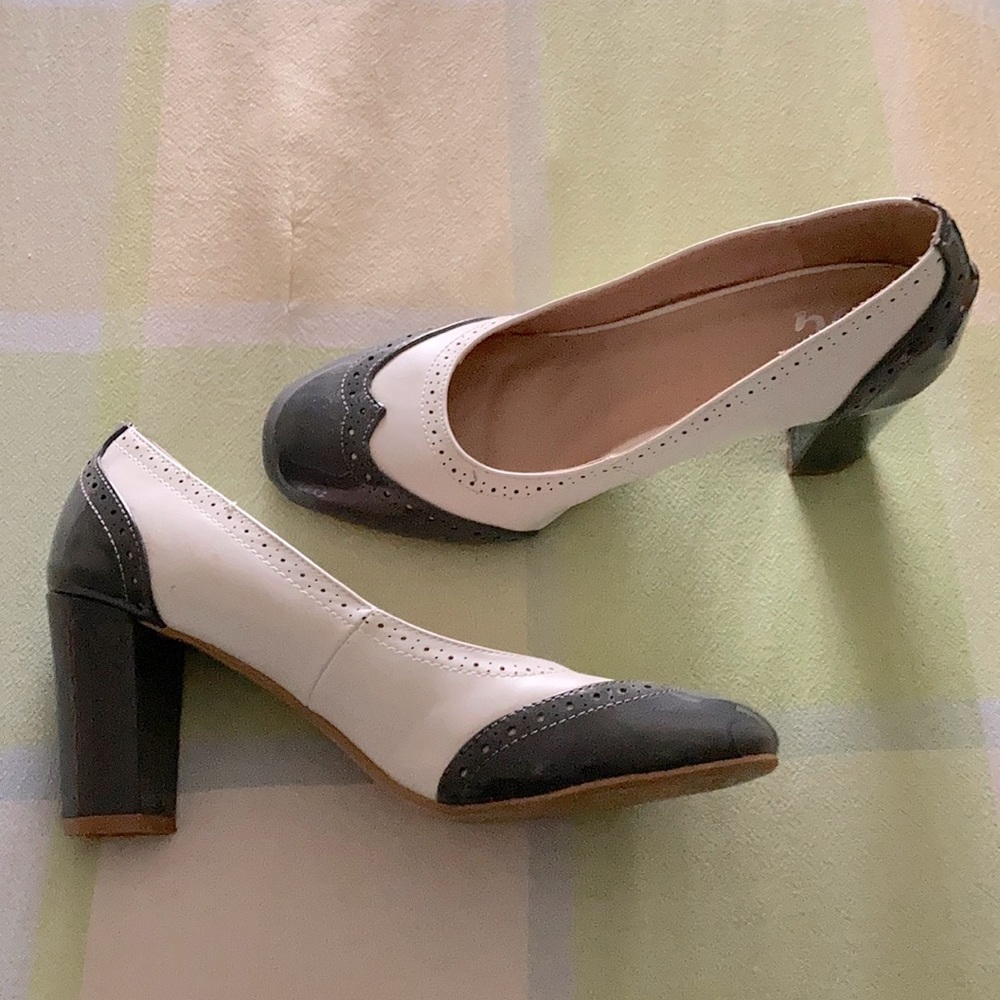 Grey & White heals